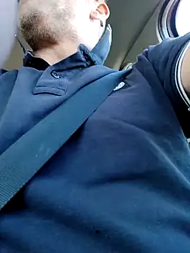 handsome8inchh online show from 09-08-25, 04:17