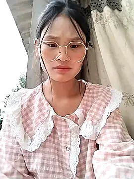 saronla 03 online show from 10-31-25, 03:18