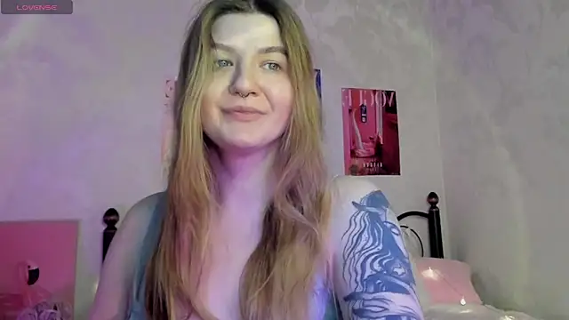 Snapshot of Ruby_Al1en chatting on 02-01-26, 01:15 Ruby Al1en online show from 02-01-26, 01:15