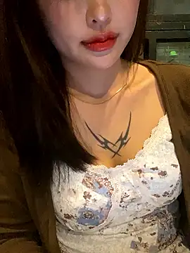   BabyShowPublic   online show from 11-20-25, 01:33