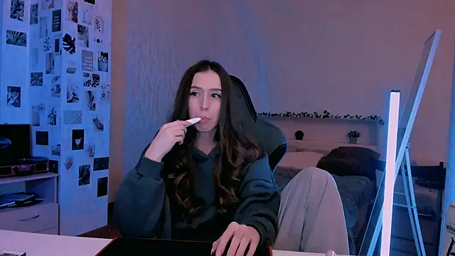 yourrdanceteacher online show from 10-04-25, 07:34