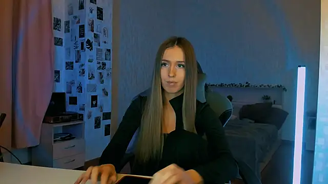 yourrdanceteacher online show from 11-20-25, 07:35