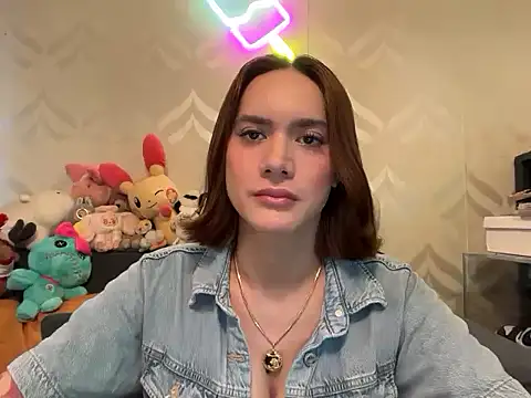 Snapshot of Yhanbeaufort18 chatting on 07-21-26, 06:16 Yhanbeaufort18 online show from 07-21-26, 06:16