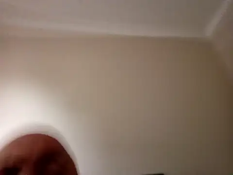 Snapshot of Nigel1121 chatting on 02-07-26, 05:33 Nigel1121 online show from 02-07-26, 05:33