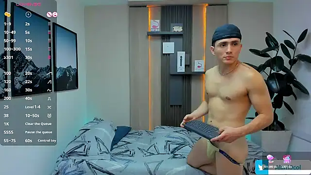 Snapshot of alan_nd_kevin chatting on 02-17-26, 08:37 alan nd kevin online show from 02-17-26, 08:37