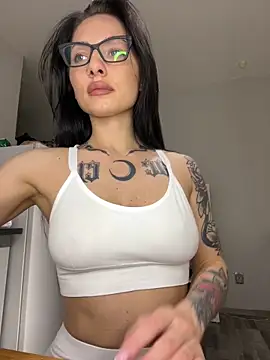 Snapshot of kaonasssiii chatting on 09-15-25, 05:46 kaonasssiii online show from 09-15-25, 05:46