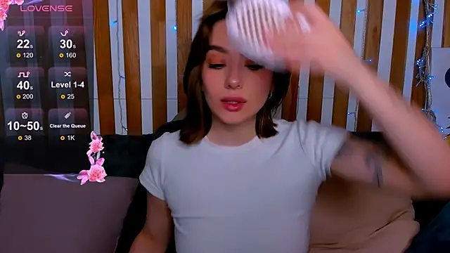 Emily Tylerr online show from 02-20-26, 06:26