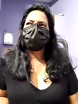 mallu-lover online show from 10-15-25, 01:00