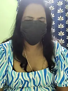 mallu-lover online show from 10-24-25, 12:45