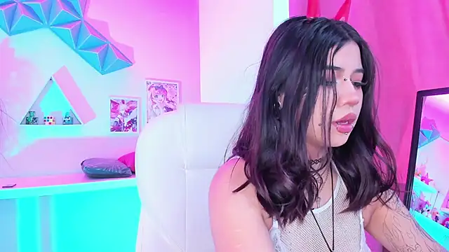 Snapshot of pinkk_deemon chatting on 09-16-25, 01:12 pinkk deemon online show from 09-16-25, 01:12