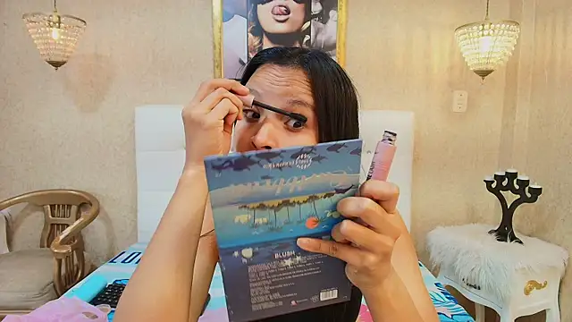 Miladiosa online show from 03-25-26, 01:06