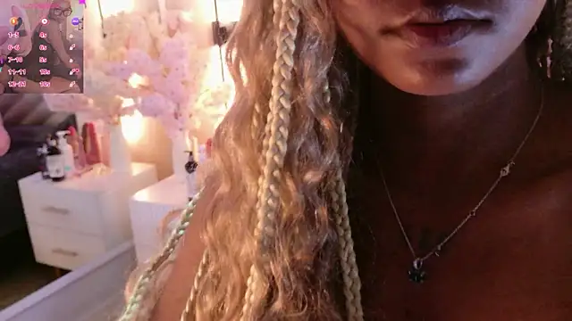 amy miller1 online show from 05-19-26, 08:04