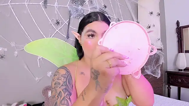 melody blossom  online show from 10-30-25, 08:31