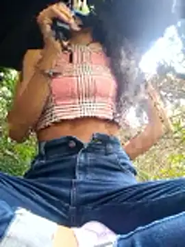 Snapshot of NaughtyMiuw chatting on 11-25-25, 07:47 NaughtyMiuw online show from 11-25-25, 07:47