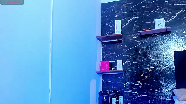 lyan hots online show from 09-16-25, 12:50