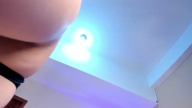 SerenaAveline online show from 11-26-25, 11:17