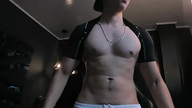 Snapshot of Eryonbradley chatting on 10-14-25, 11:22 Eryonbradley online show from 10-14-25, 11:22