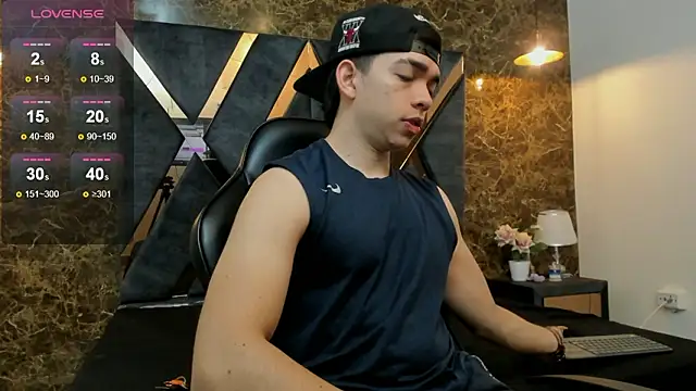 Eryonbradley online show from 02-25-26, 11:42