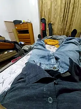 Snapshot of luislimafuego chatting on 10-26-25, 07:36 luislimafuego online show from 10-26-25, 07:36