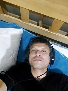 Snapshot of luislimafuego chatting on 10-27-25, 06:17 luislimafuego online show from 10-27-25, 06:17