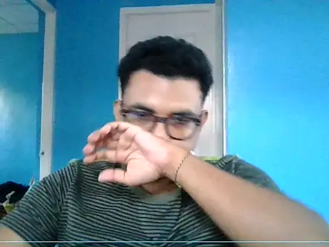 Snapshot of elturcudito chatting on 02-28-26, 11:28 elturcudito online show from 02-28-26, 11:28