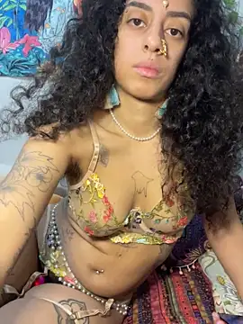 Snapshot of bibihourani chatting on 05-26-26, 06:15 bibihourani online show from 05-26-26, 06:15