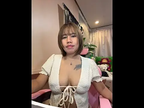 Kath C online show from 12-16-25, 09:36