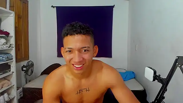 JuanchiT66 online show from 10-02-25, 06:04