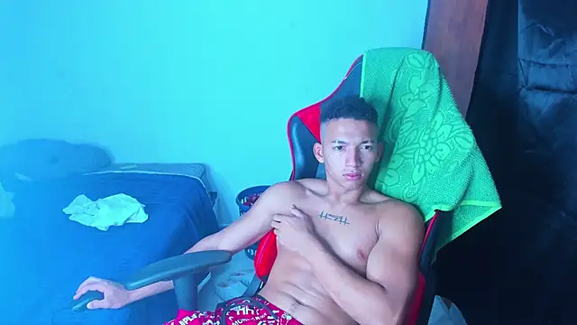 Snapshot of JuanchiT66 chatting on 04-23-26, 12:15 JuanchiT66 online show from 04-23-26, 12:15