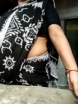 Snapshot of suparnadas141414 chatting on 10-26-25, 05:35 suparnadas141414 online show from 10-26-25, 05:35