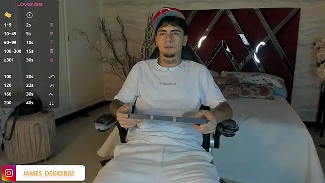 JamesDeker online show from 10-01-25, 07:31