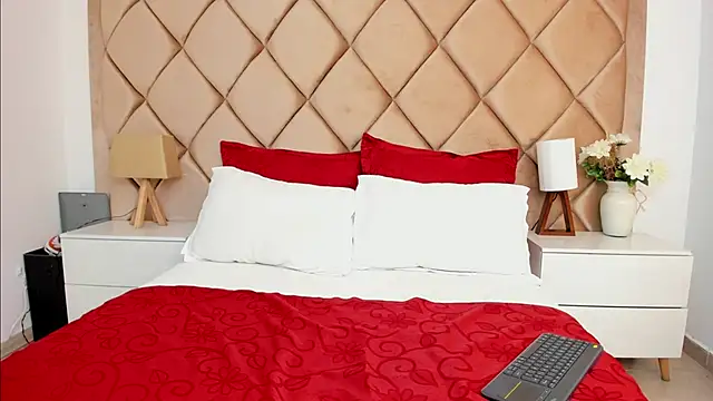 AngelinaDuvall online show from 10-17-25, 12:08