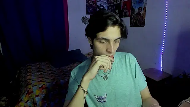 Snapshot of golden_ryyan chatting on 02-16-26, 11:56 golden ryyan online show from 02-16-26, 11:56