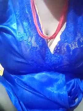 Snapshot of Ritika_Hot chatting on 09-15-25, 11:16 Ritika Hot online show from 09-15-25, 11:16