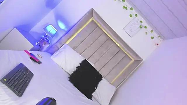 ScarlettVell online show from 02-26-26, 07:13