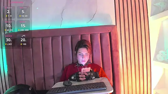 Snapshot of DannysaStar chatting on 09-15-25, 08:31 DannysaStar online show from 09-15-25, 08:31