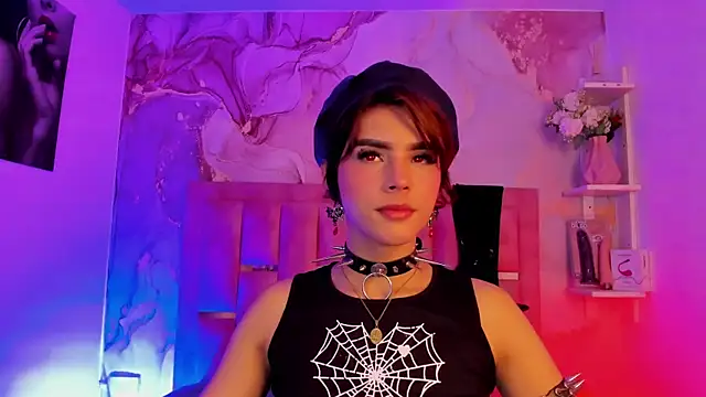 Snapshot of DannysaStar chatting on 09-19-25, 09:48 DannysaStar online show from 09-19-25, 09:48