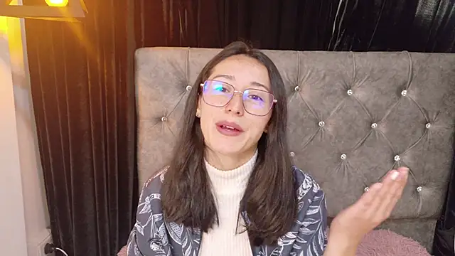 Ginevra esposito online show from 09-16-25, 12:28