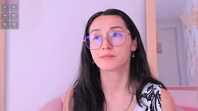 Ginevra esposito online show from 11-29-25, 12:30