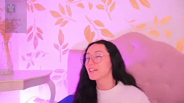 Ginevra esposito online show from 03-23-26, 12:42