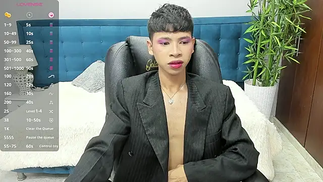 Snapshot of dilan_911 chatting on 10-17-25, 05:37 dilan 911 online show from 10-17-25, 05:37