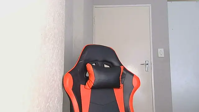 Snapshot of Ballenciaa chatting on 10-23-25, 09:41 Ballenciaa online show from 10-23-25, 09:41