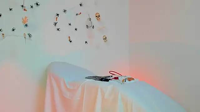 victoriia rose online show from 10-31-25, 09:38