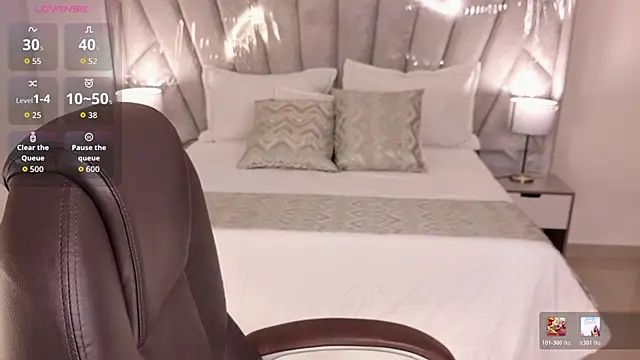 Viictoria jones online show from 04-10-26, 12:05