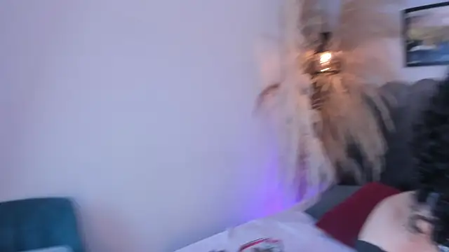 Snapshot of Dark_nina_ chatting on 12-01-25, 03:22 Dark nina online show from 12-01-25, 03:22