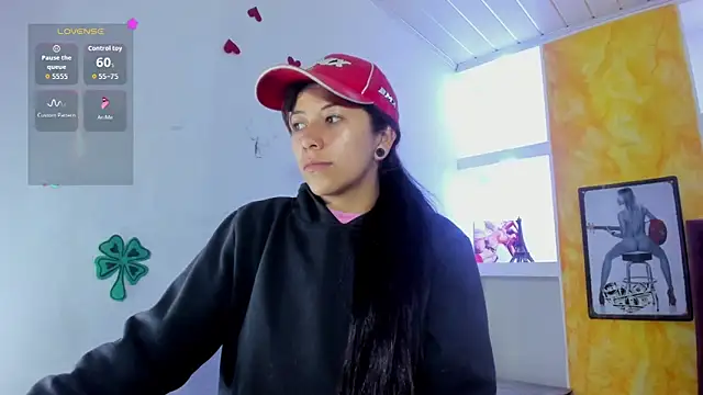 Raven Rouge  online show from 04-18-26, 12:53