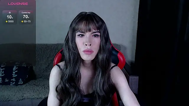 Snapshot of OliviaBoyd chatting on 10-01-25, 09:04 OliviaBoyd online show from 10-01-25, 09:04