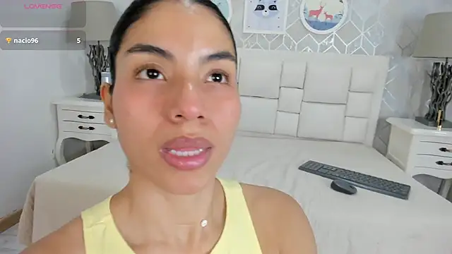 naia cox online show from 01-10-26, 03:41