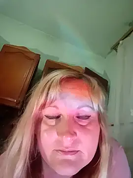 XHelenaX90 online show from 11-14-25, 09:24