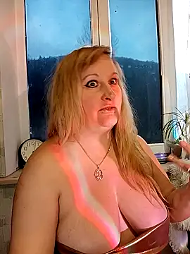 XHelenaX90 online show from 02-18-26, 03:19